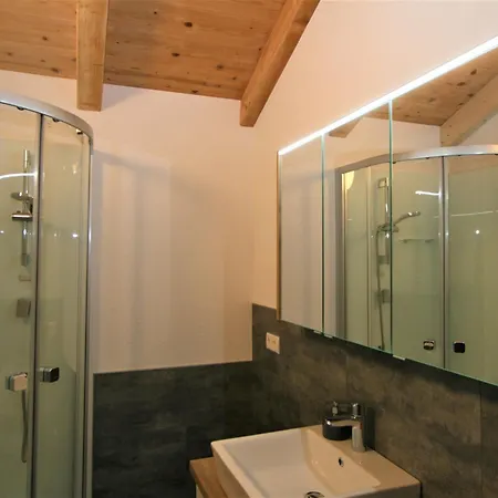 Apartament Johann By Interhome Fügen